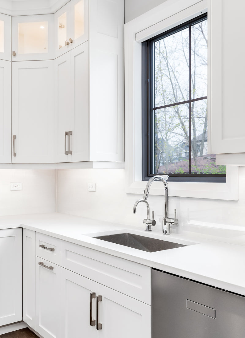 White Gloss Laminex Aquapanel from Plyco used for a home kitchen splashback project without a white background